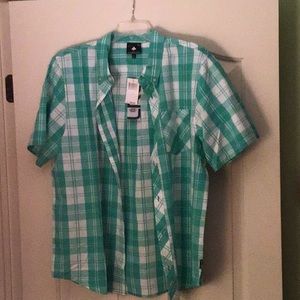 Short sleeve button down